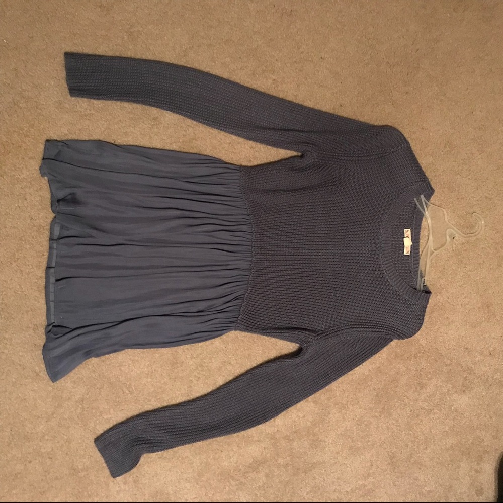Women’s Knit Top